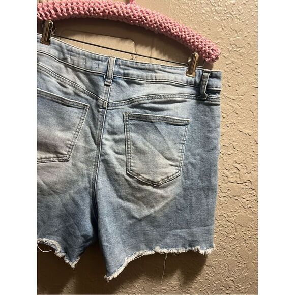 A Beautiful Soul Today Is Your Day Blue Jeans Shorts Woman’s Size 14 - Picture 10 of 11